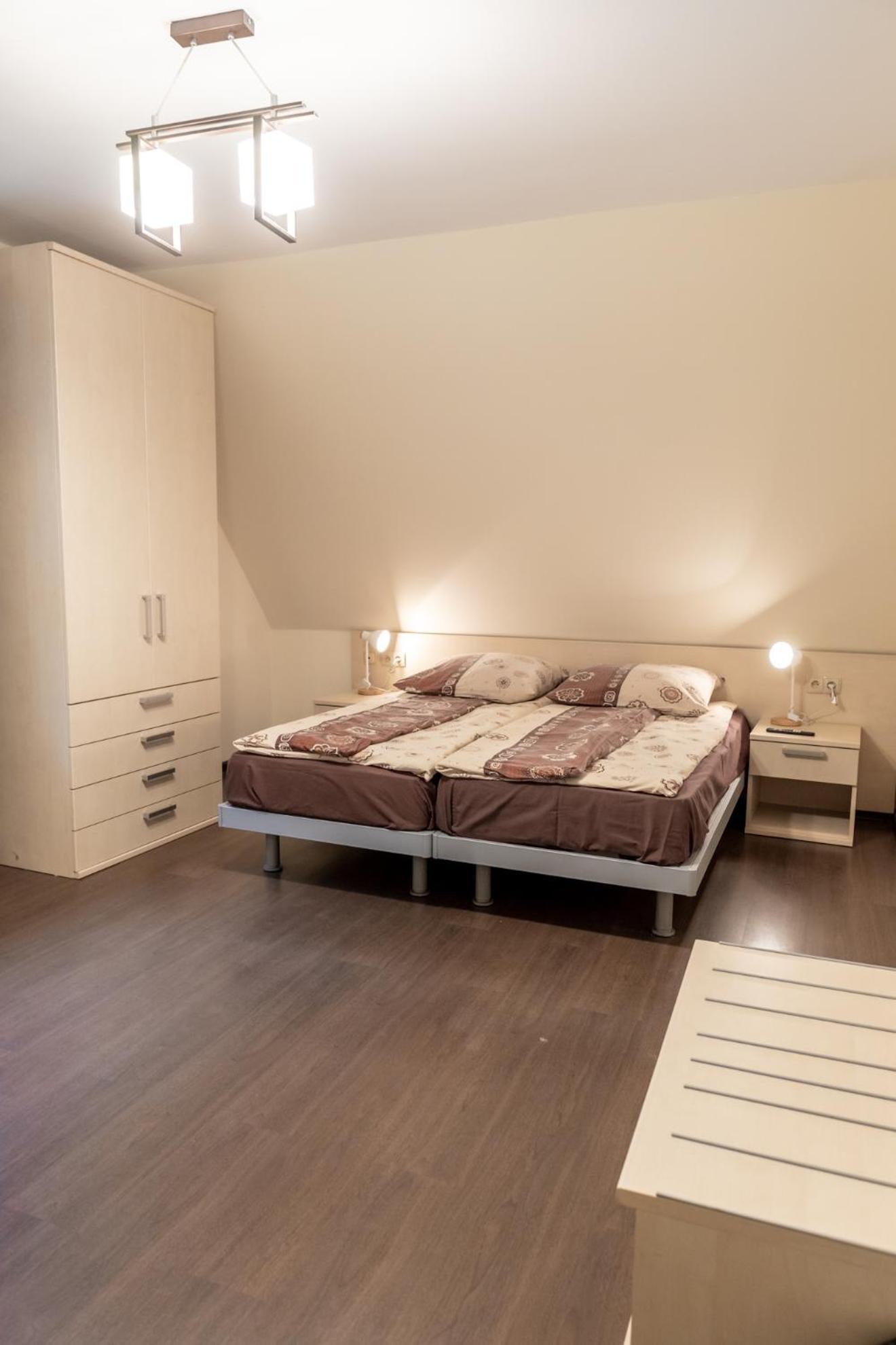 Gosciniec Stara Szkola Hotel Haluszowa Bagian luar foto