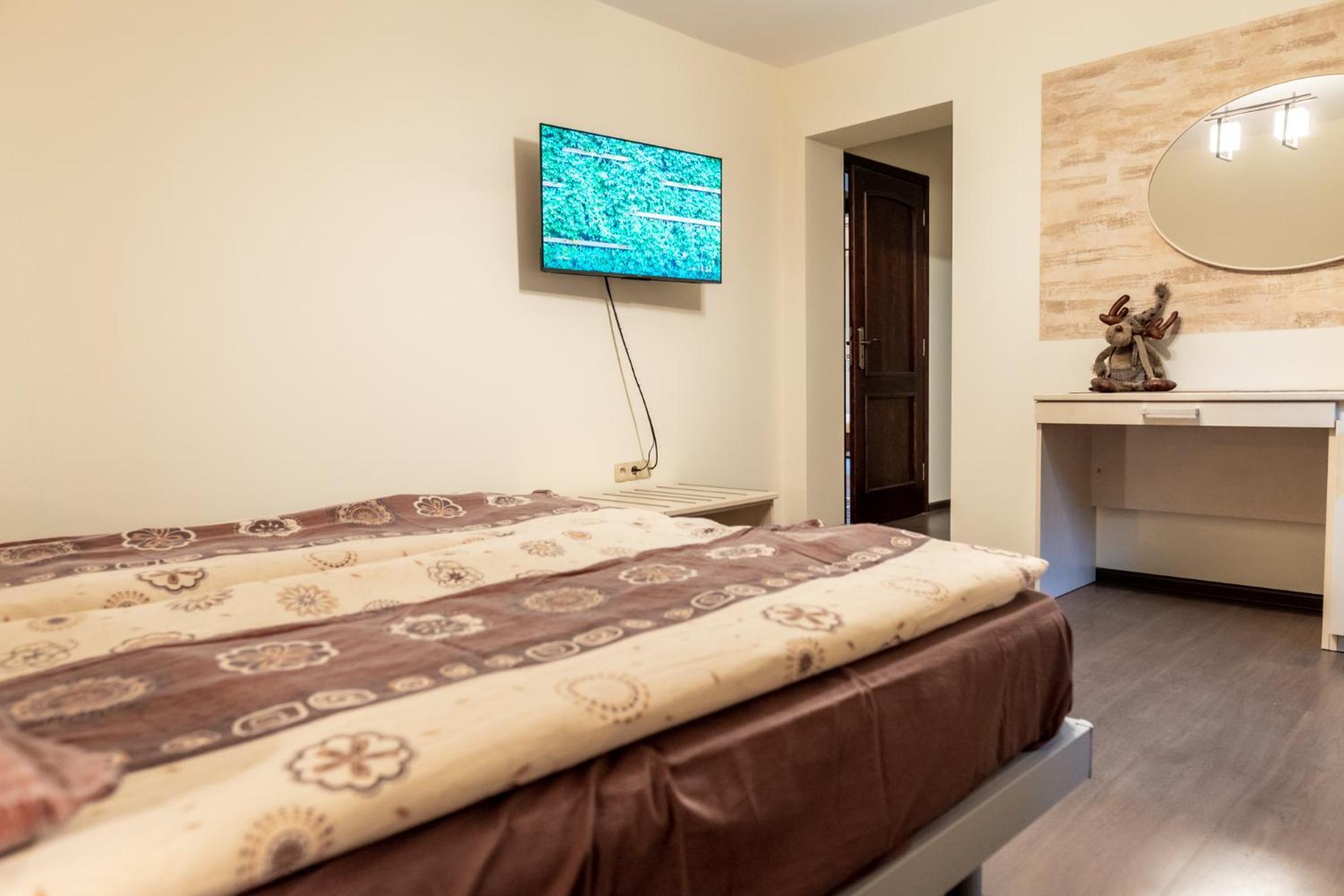 Gosciniec Stara Szkola Hotel Haluszowa Bagian luar foto