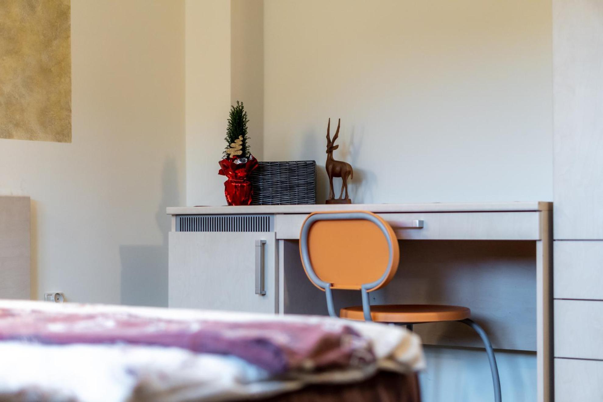 Gosciniec Stara Szkola Hotel Haluszowa Bagian luar foto