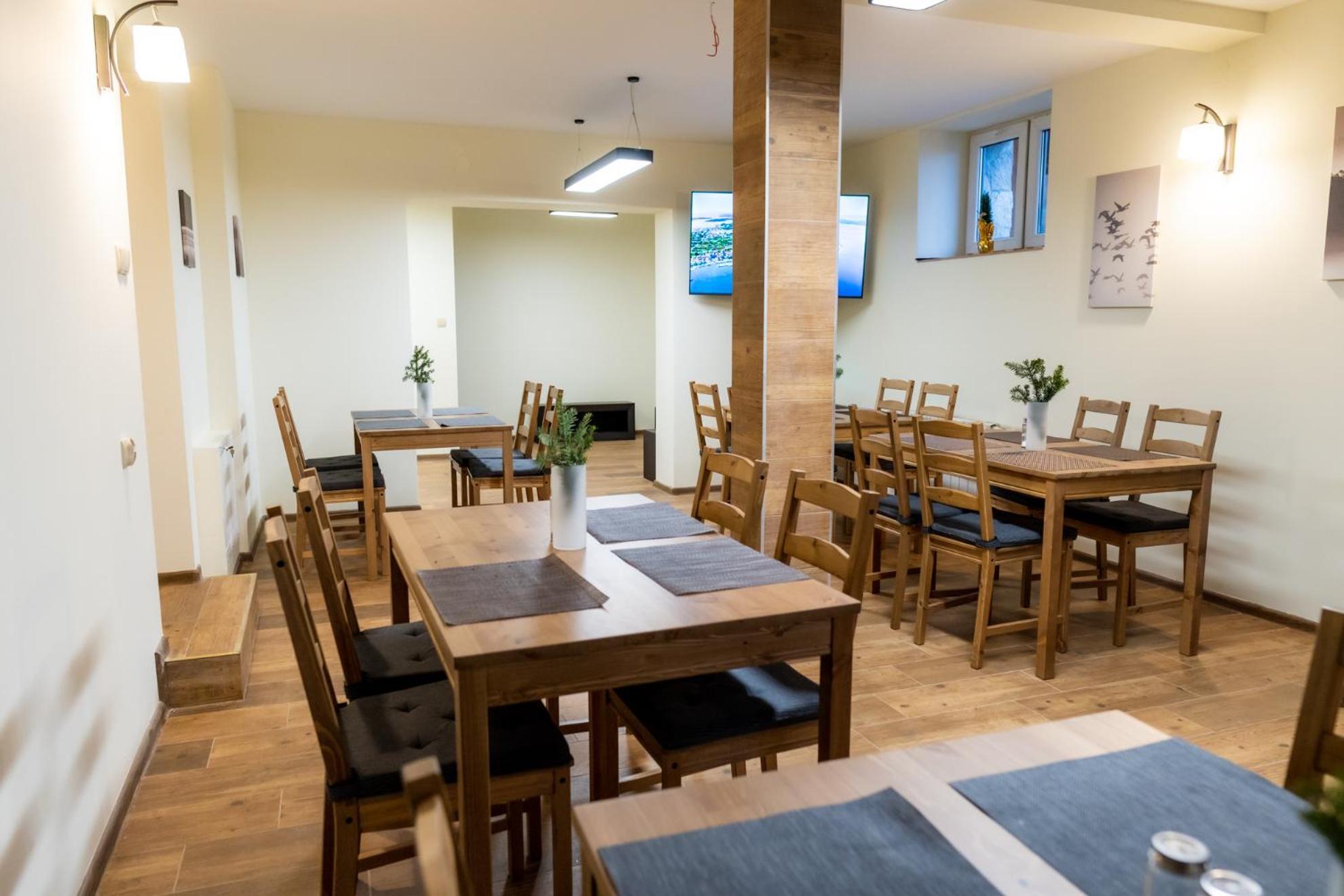 Gosciniec Stara Szkola Hotel Haluszowa Bagian luar foto